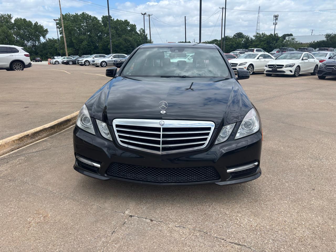 Mercedes-Benz E-Class E350 4MATIC Sedan 2012