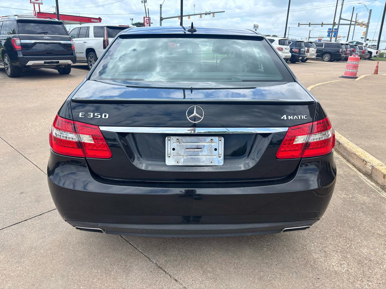 Mercedes-Benz E-Class E350 4MATIC Sedan 2012