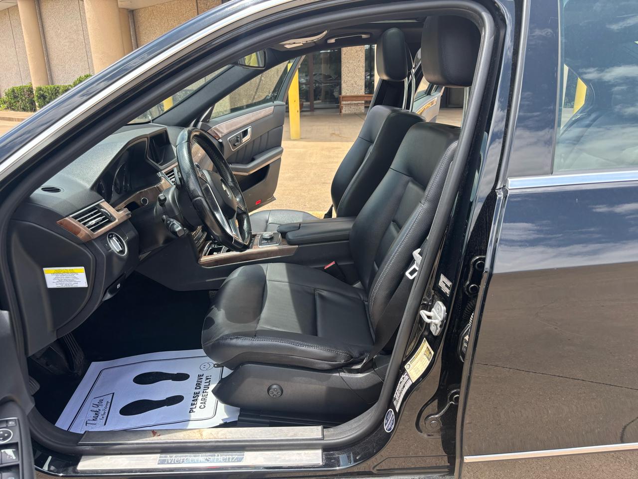 Mercedes-Benz E-Class E350 4MATIC Sedan 2012