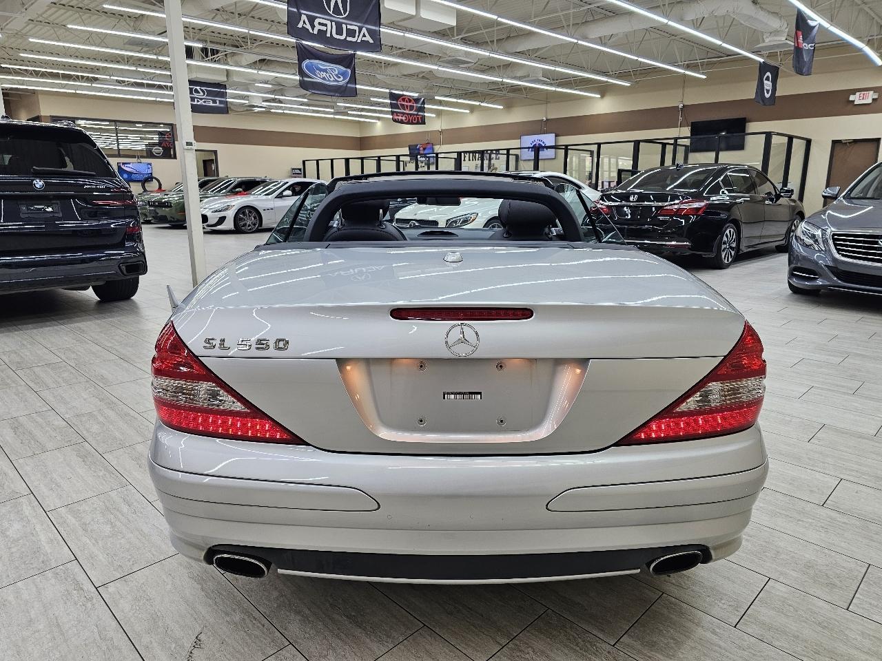 Mercedes-Benz SL-Class SL550 2008