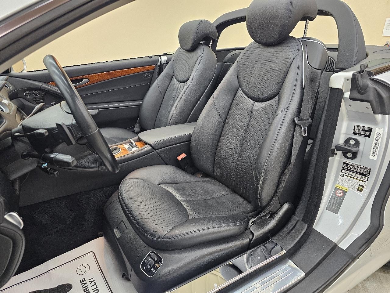 Mercedes-Benz SL-Class SL550 2008