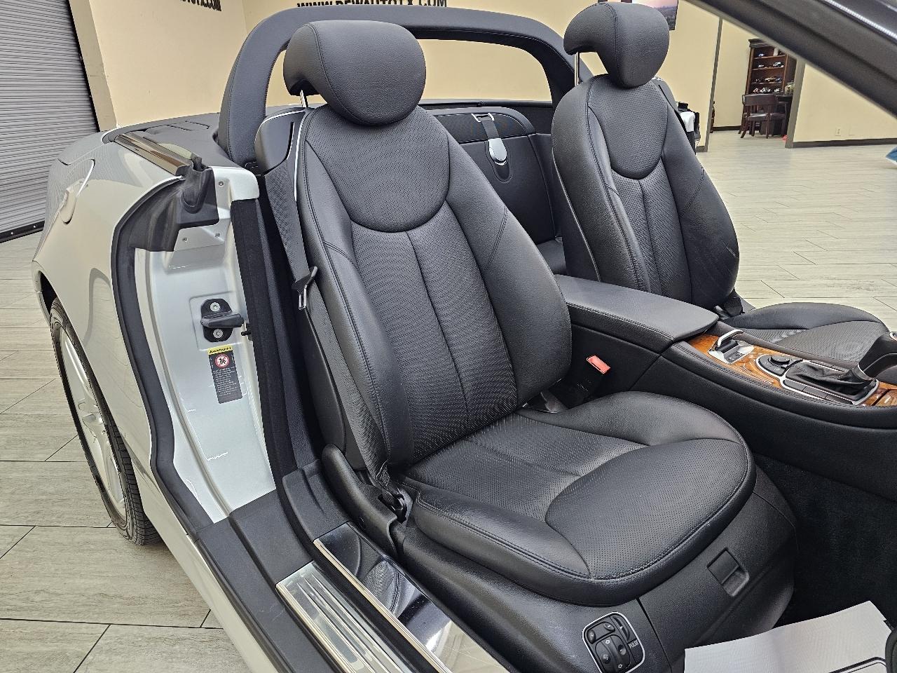 Mercedes-Benz SL-Class SL550 2008