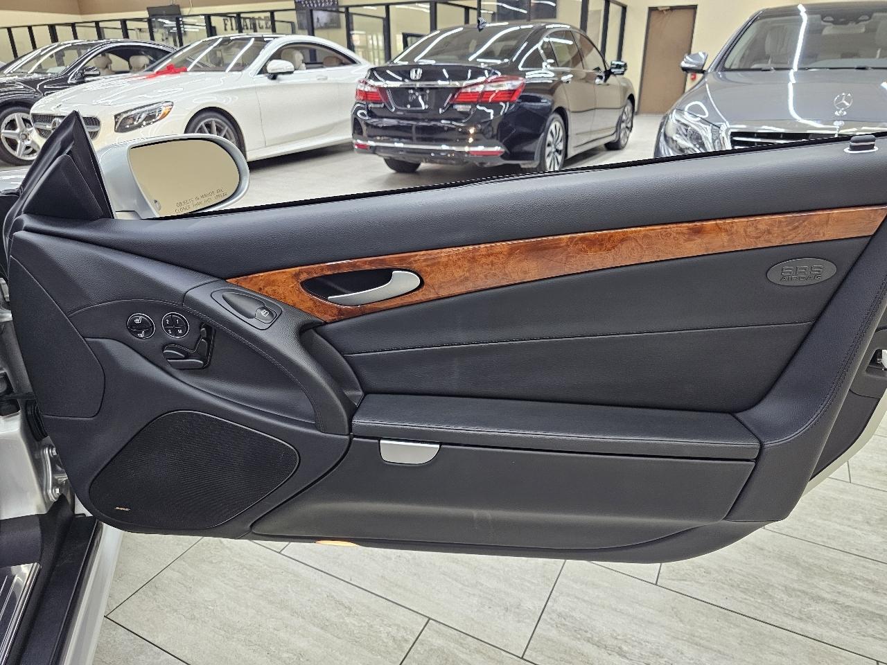 Mercedes-Benz SL-Class SL550 2008