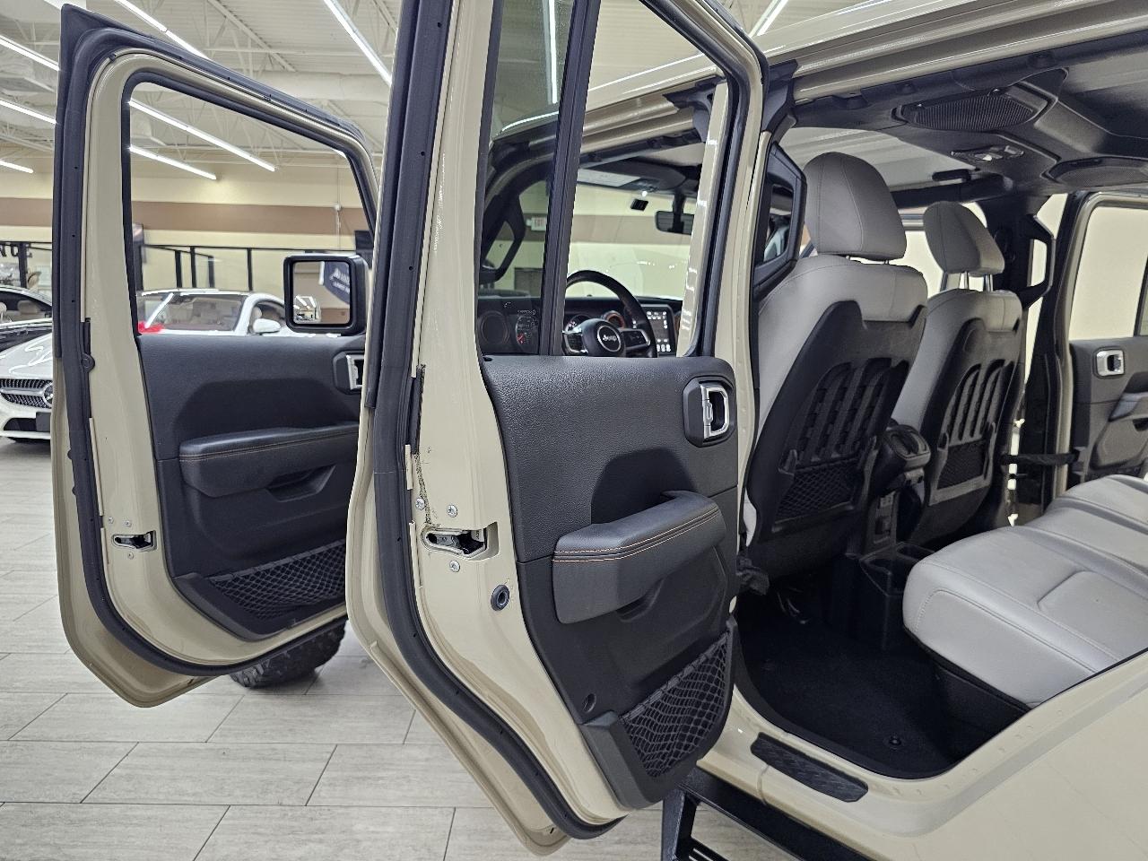 Jeep Gladiator Mojave 2020