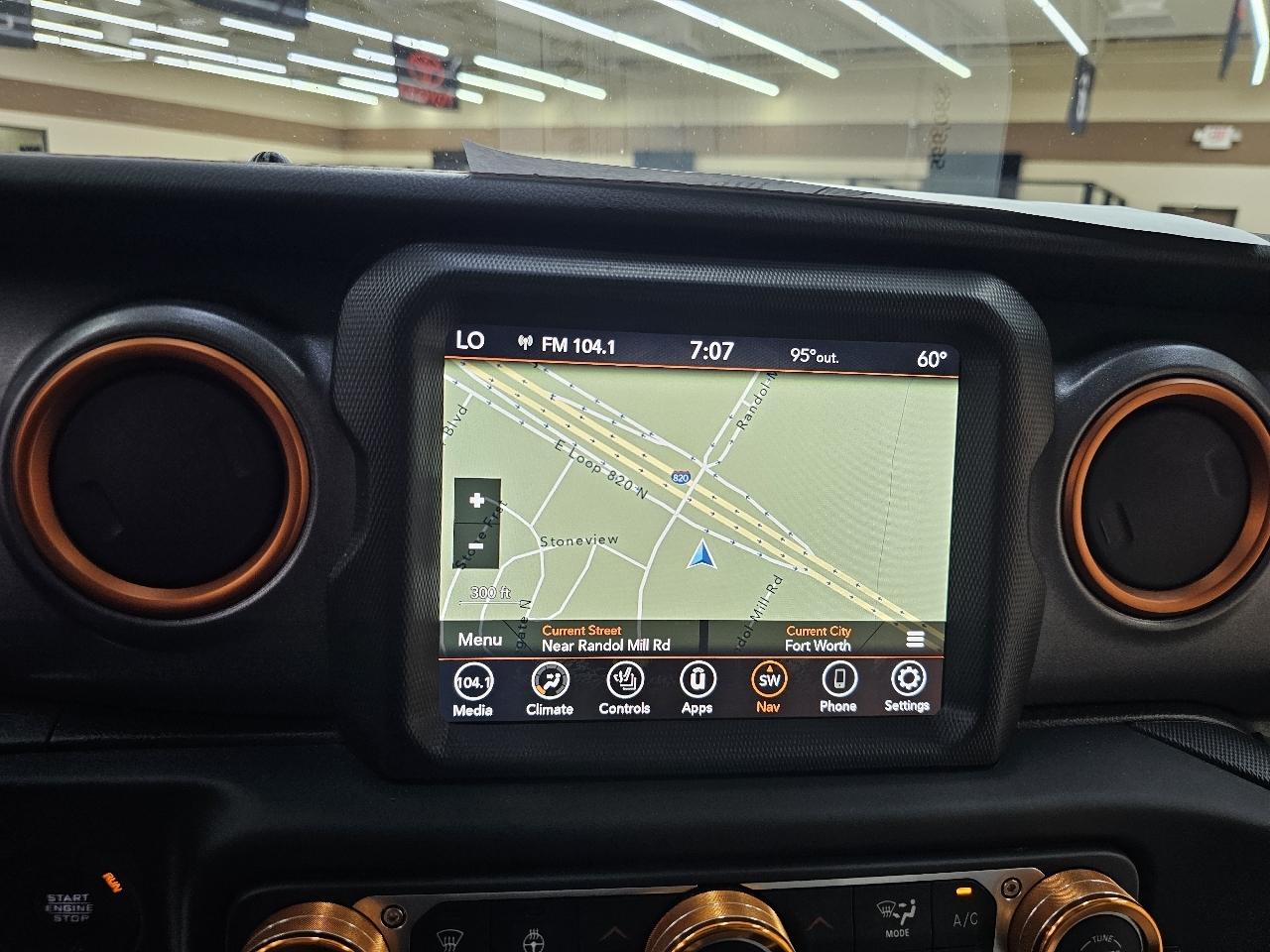 Jeep Gladiator Mojave 2020