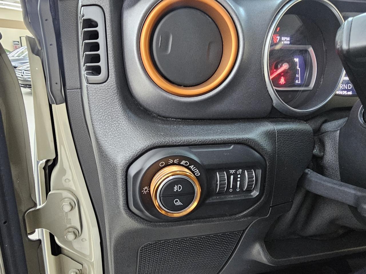 Jeep Gladiator Mojave 2020