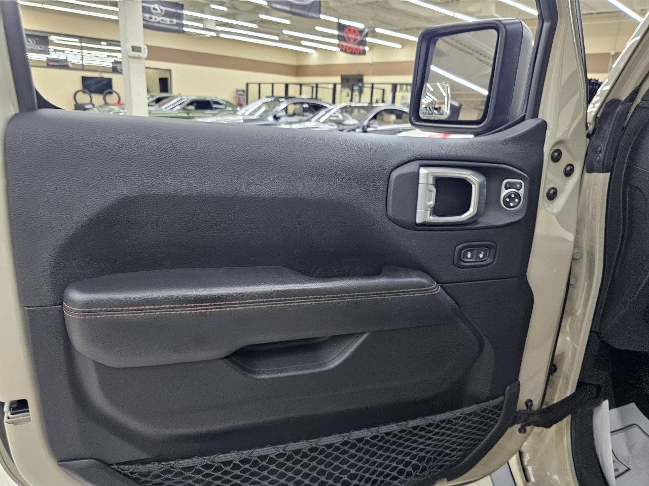 Jeep Gladiator Mojave 2020