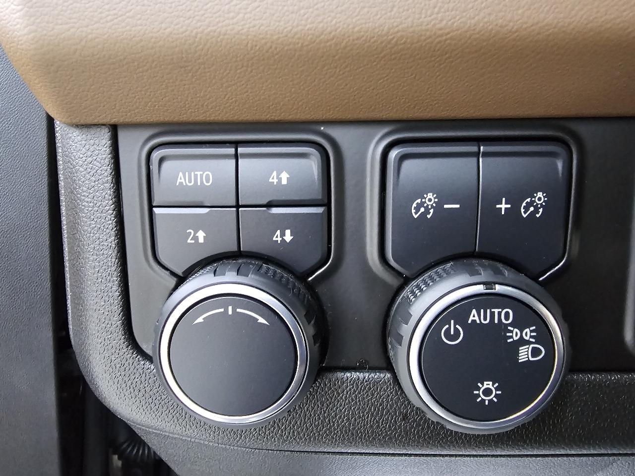 Chevrolet Tahoe High Country 4WD 2021