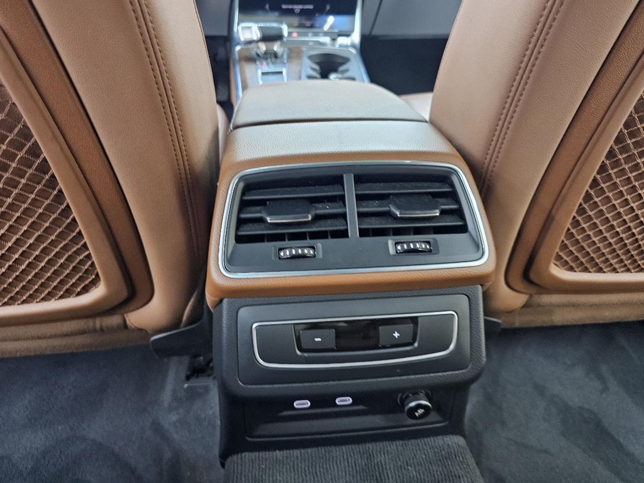 Audi A6 Premium Plus 45 TFSI quattro 2021
