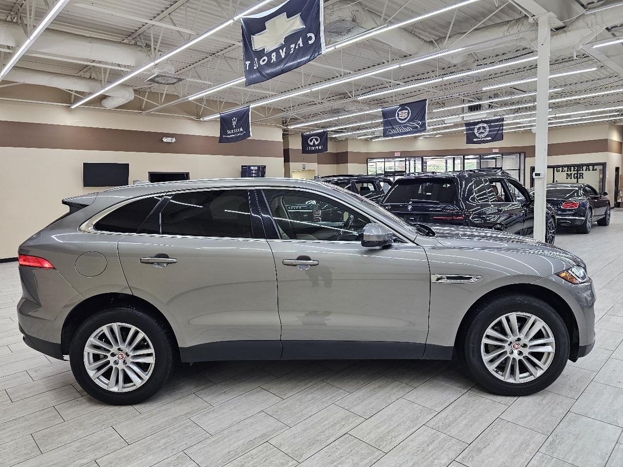 Jaguar F-Pace 25t Prestige 2018