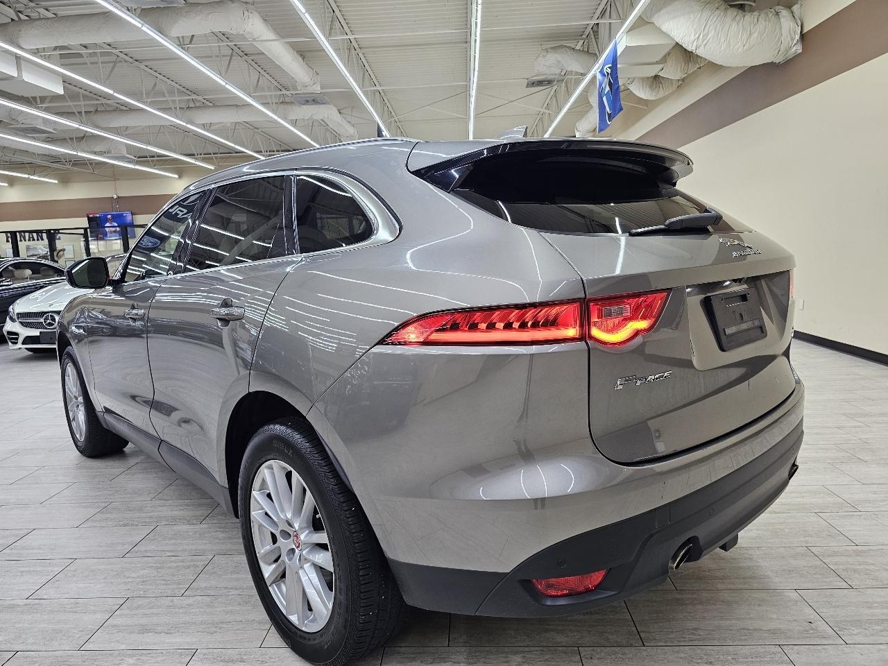 Jaguar F-Pace 25t Prestige 2018