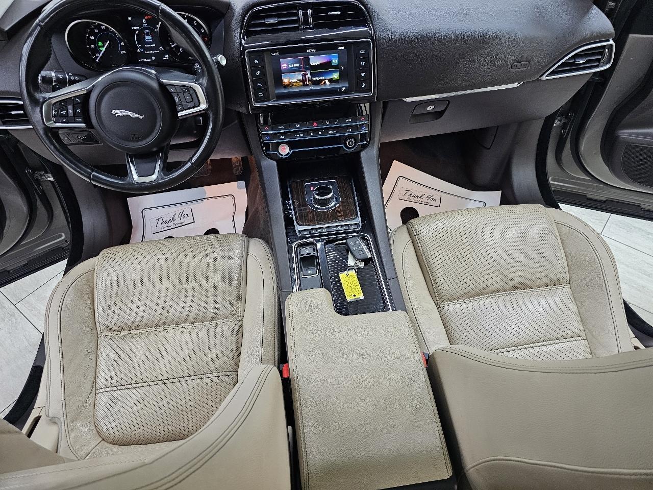 Jaguar F-Pace 25t Prestige 2018