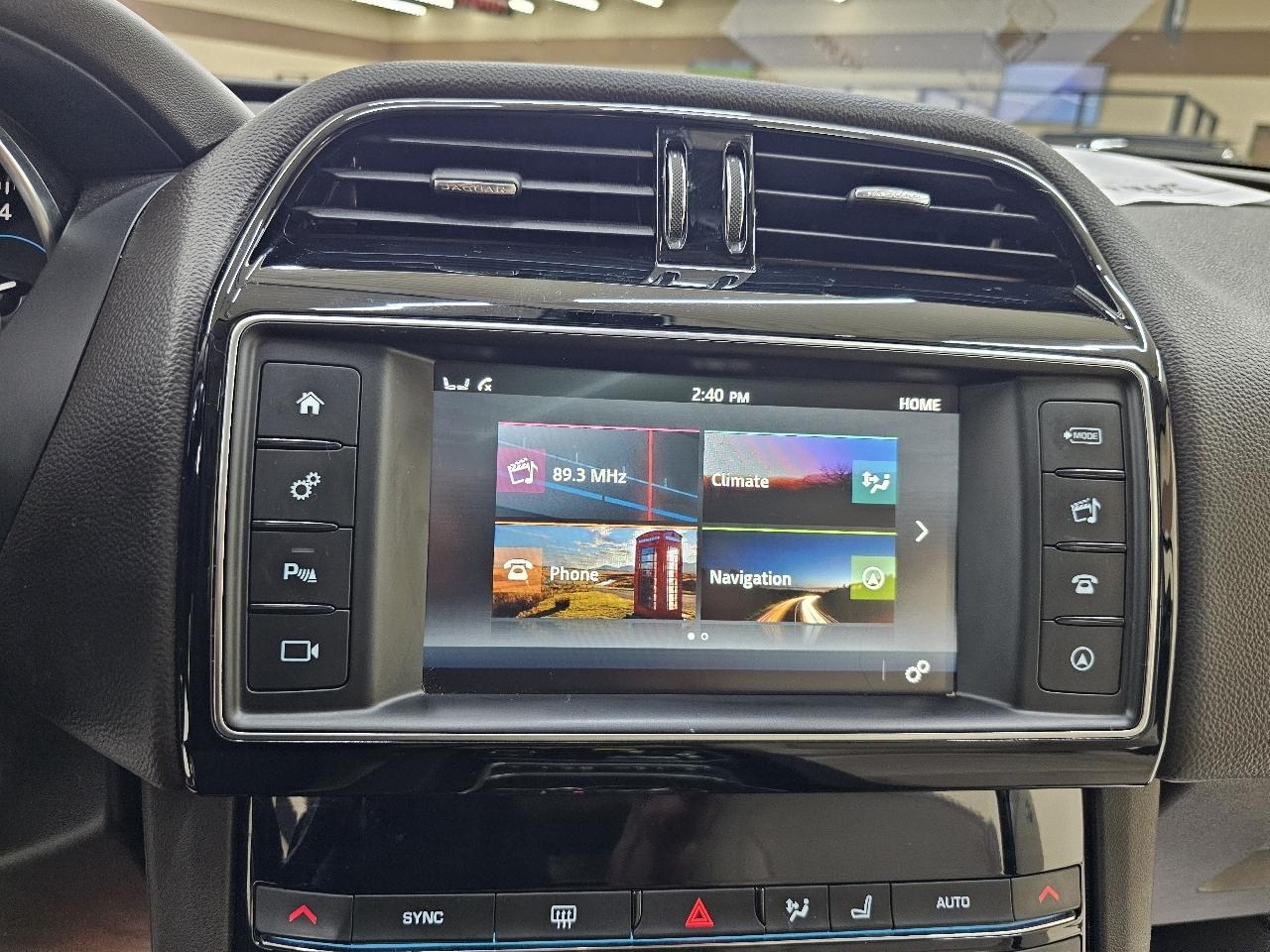 Jaguar F-Pace 25t Prestige 2018