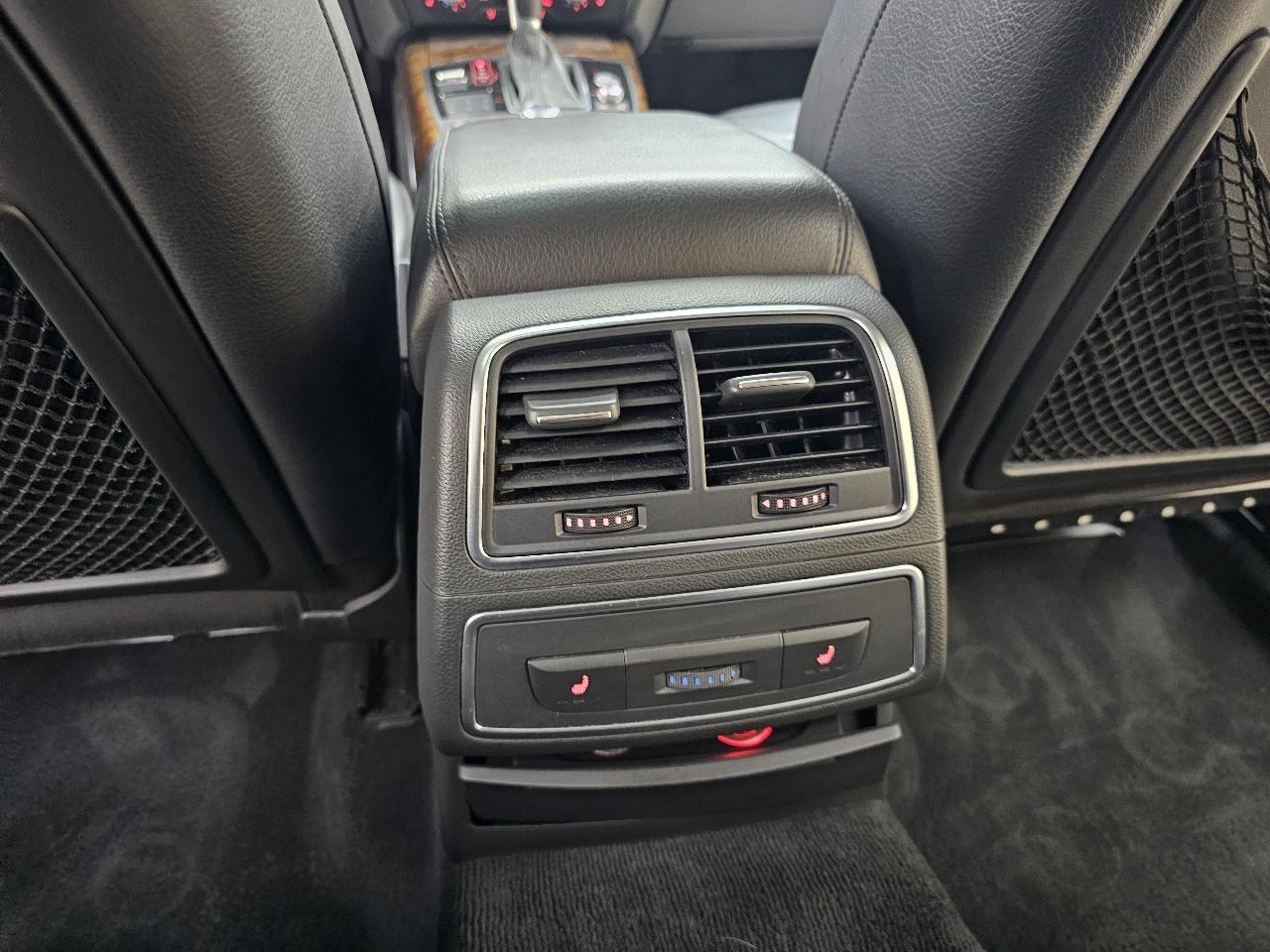 Audi A6 2.0T Premium Sedan FrontTrak Multitronic 2013