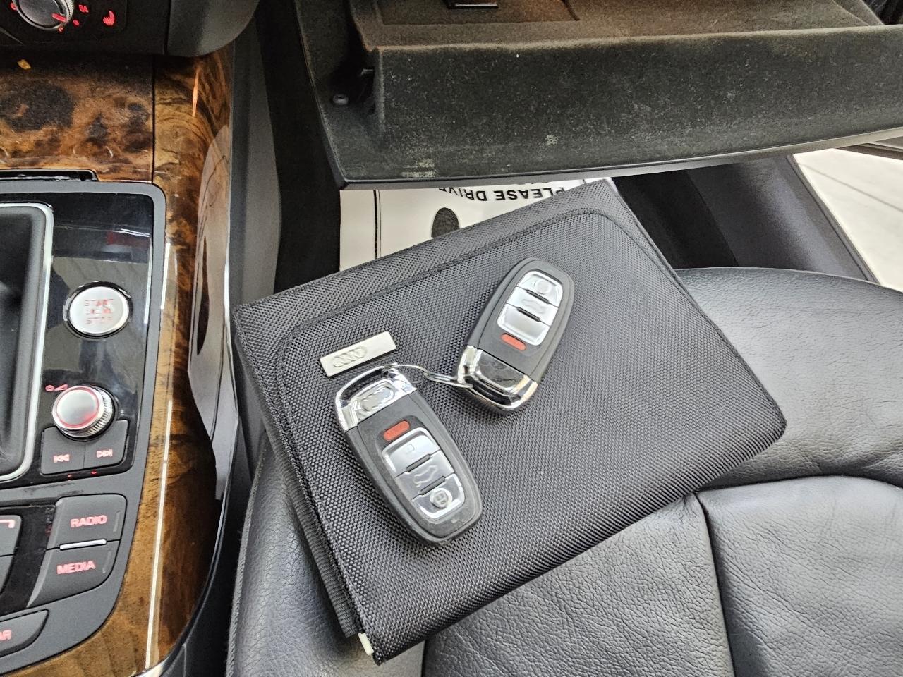 Audi A6 2.0T Premium Sedan FrontTrak Multitronic 2013