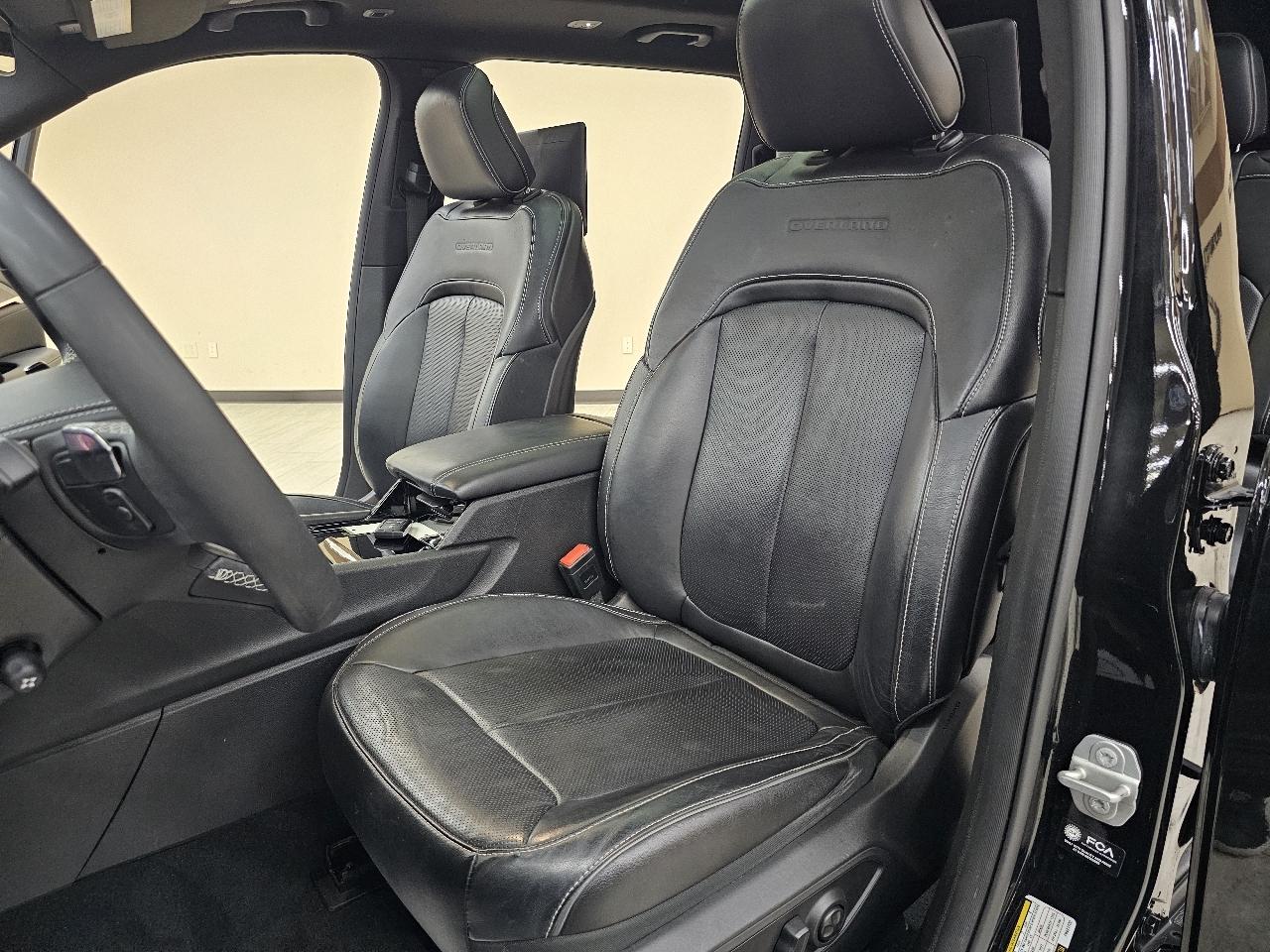 Jeep Grand Cherokee L Overland 4WD 2023