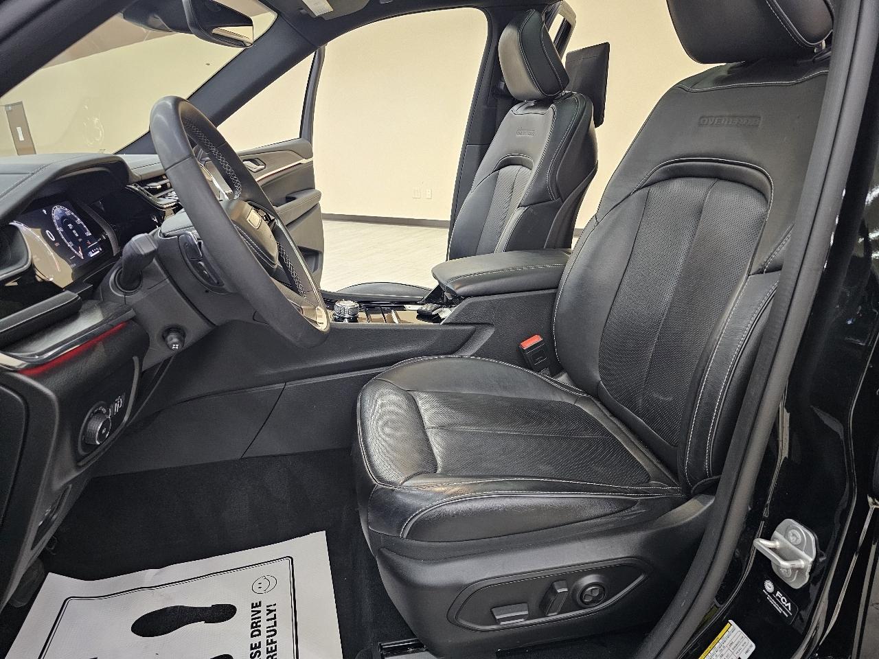 Jeep Grand Cherokee L Overland 4WD 2023