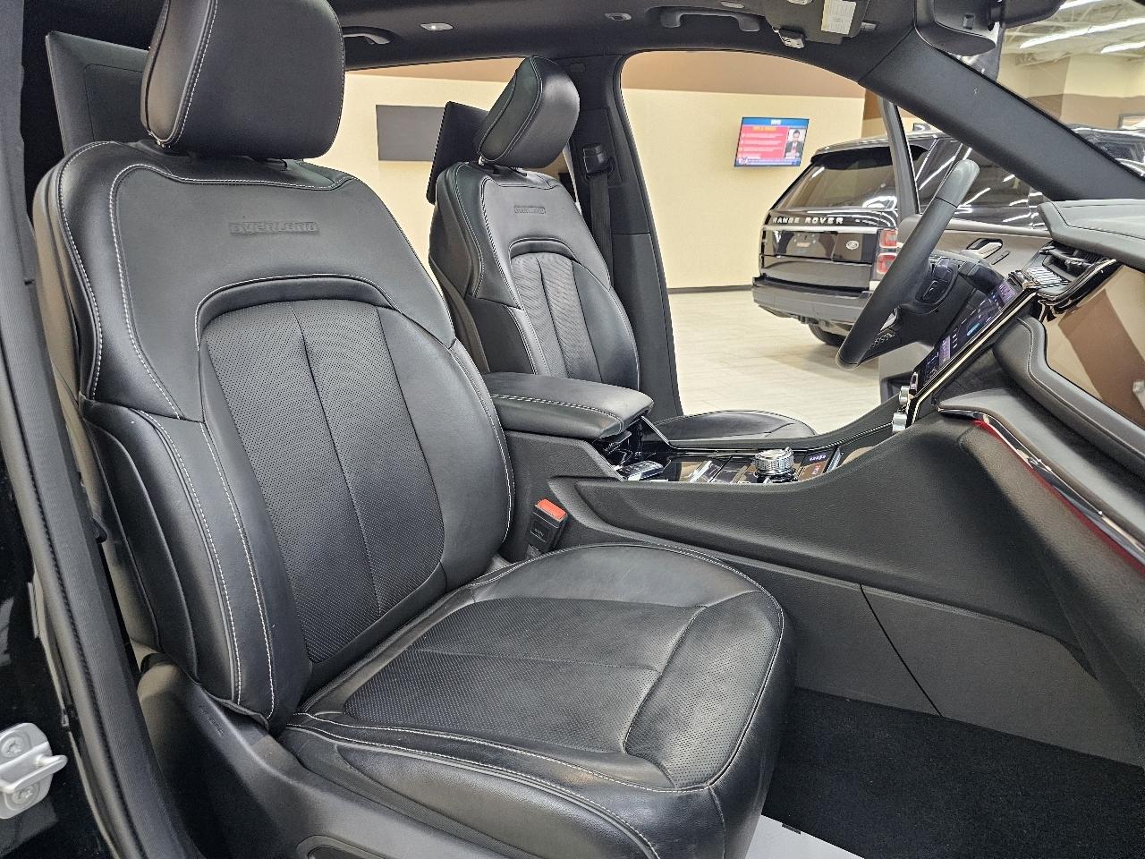 Jeep Grand Cherokee L Overland 4WD 2023