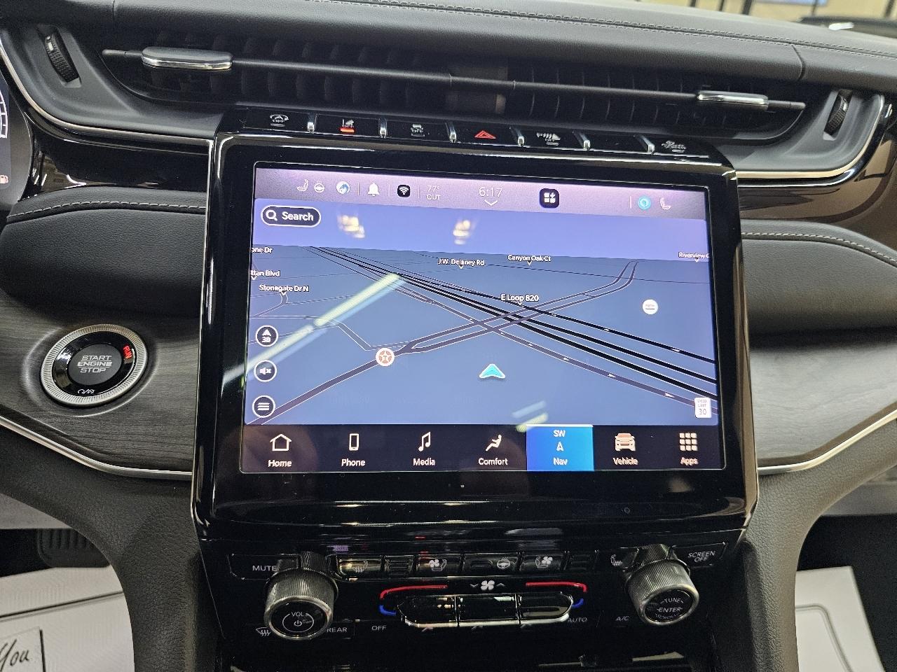 Jeep Grand Cherokee L Overland 4WD 2023