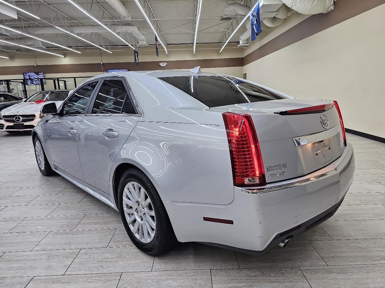 Cadillac CTS Luxury 2013