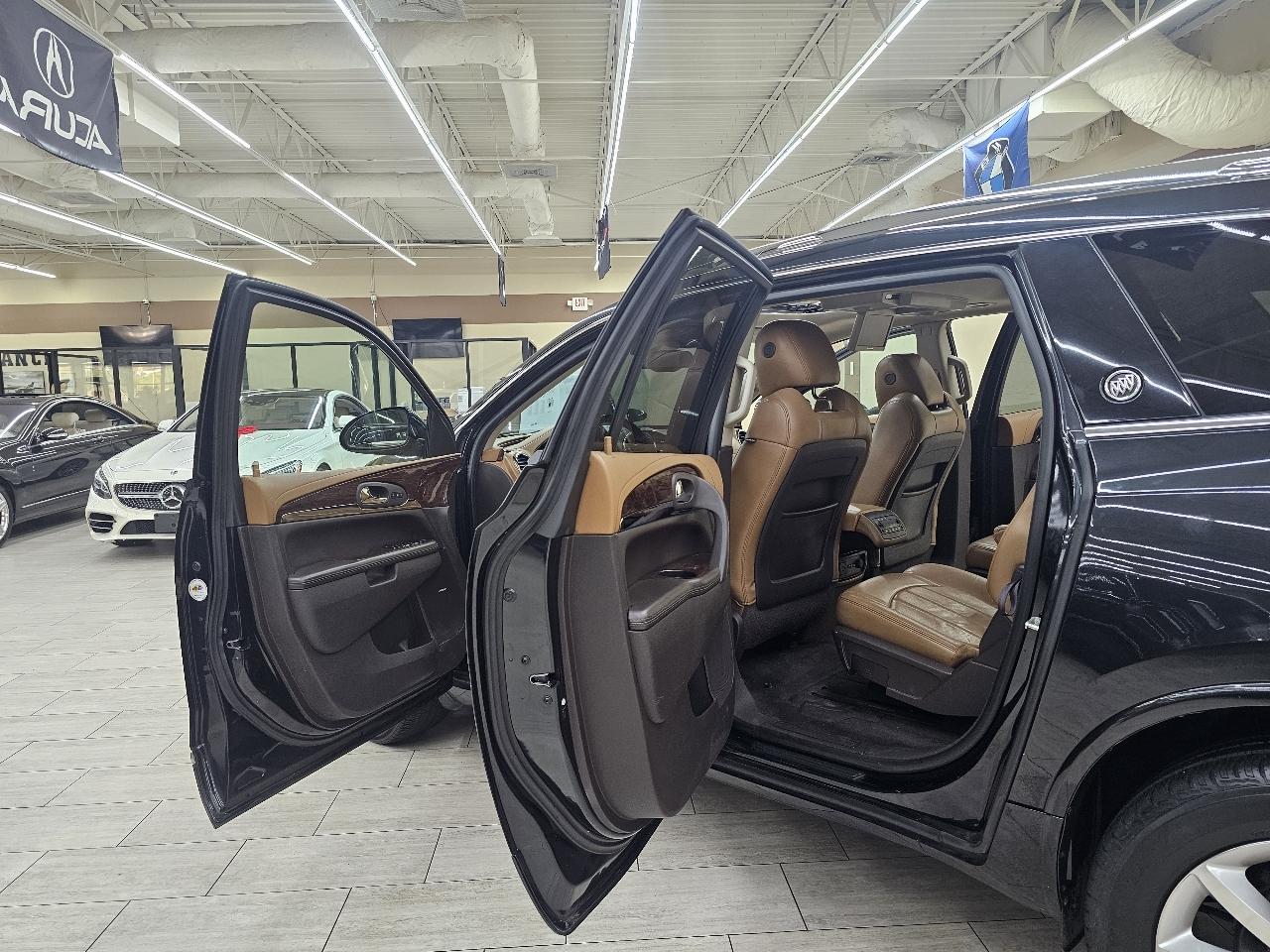 Buick Enclave Premium FWD 2013