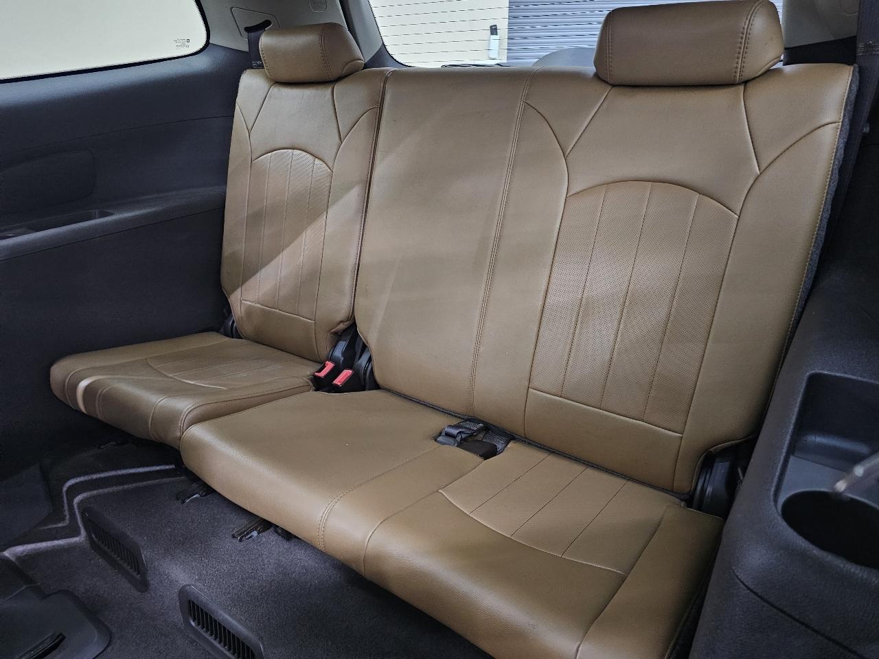 Buick Enclave Premium FWD 2013