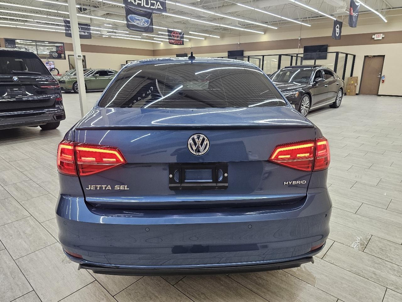 Volkswagen Jetta Hybrid SEL Premium 2015