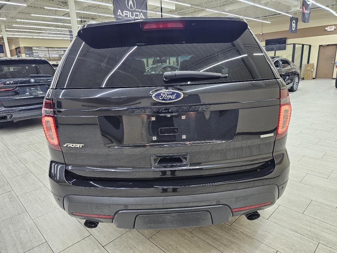Ford Explorer Sport 4WD 2015