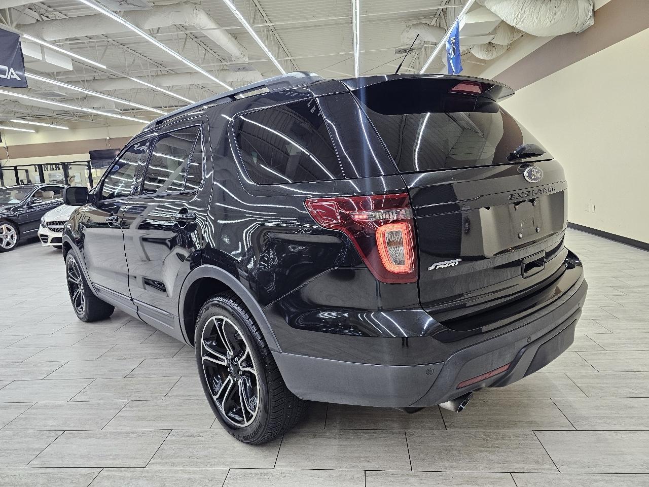Ford Explorer Sport 4WD 2015