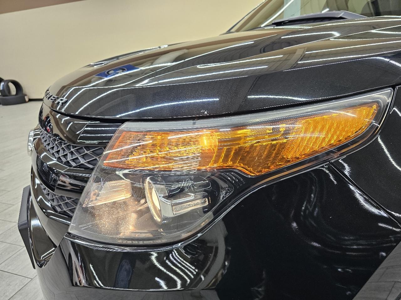 Ford Explorer Sport 4WD 2015