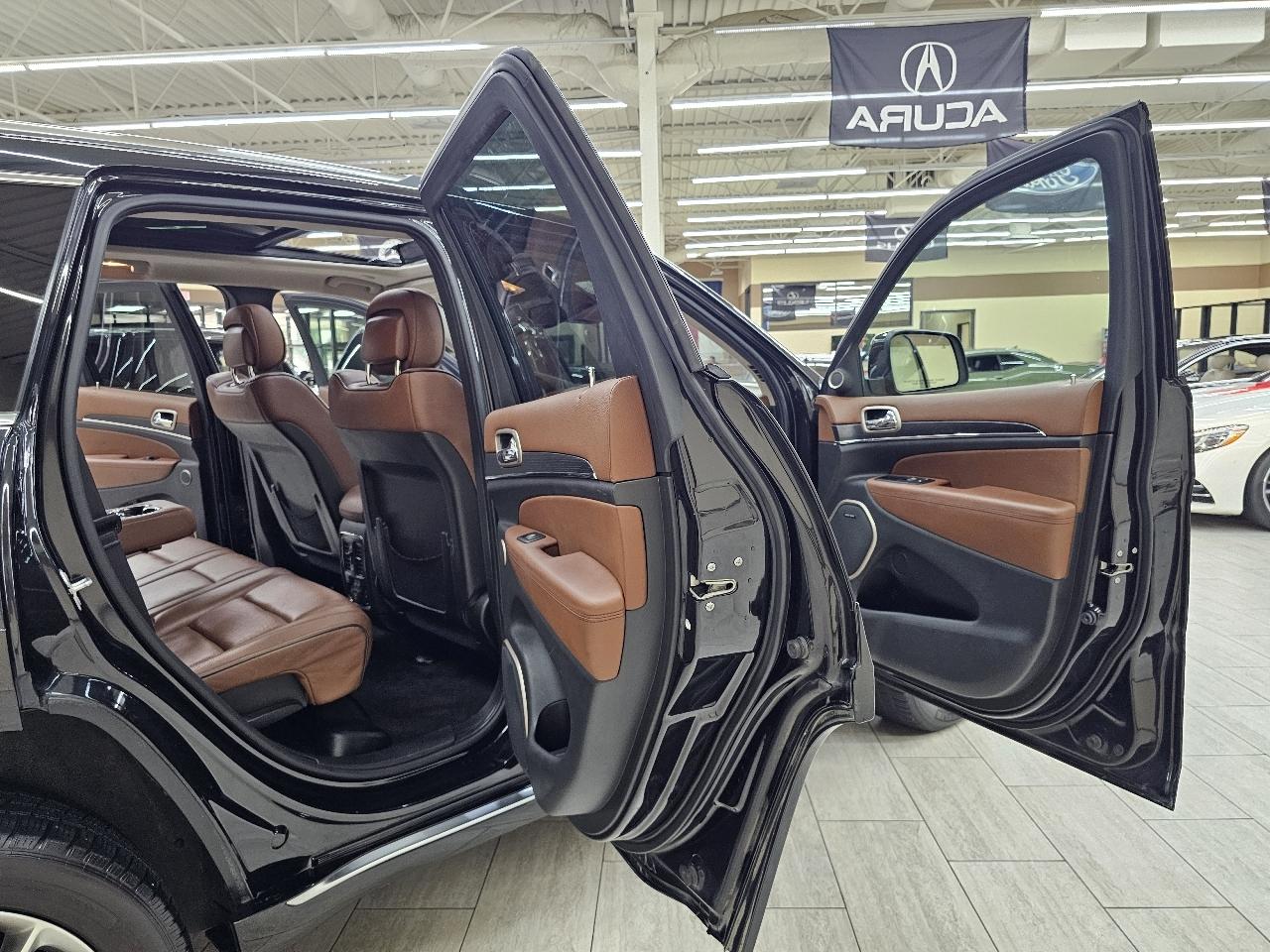 Jeep Grand Cherokee Summit 4WD 2015