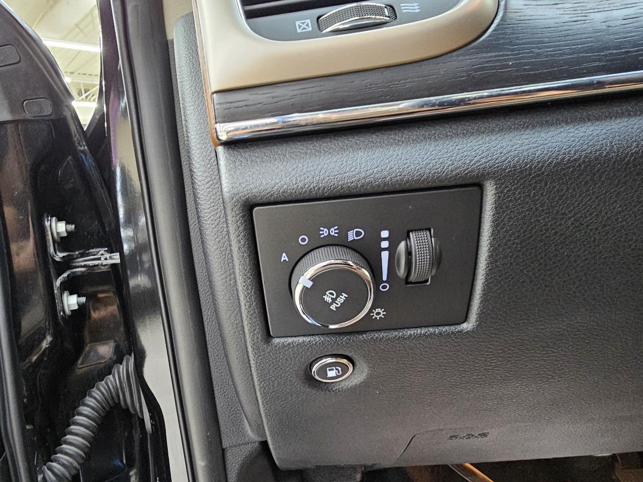 Jeep Grand Cherokee Summit 4WD 2015