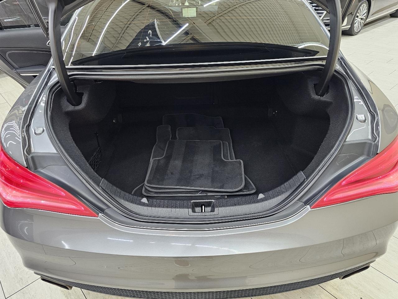 Mercedes-Benz CLA-Class CLA250 2014