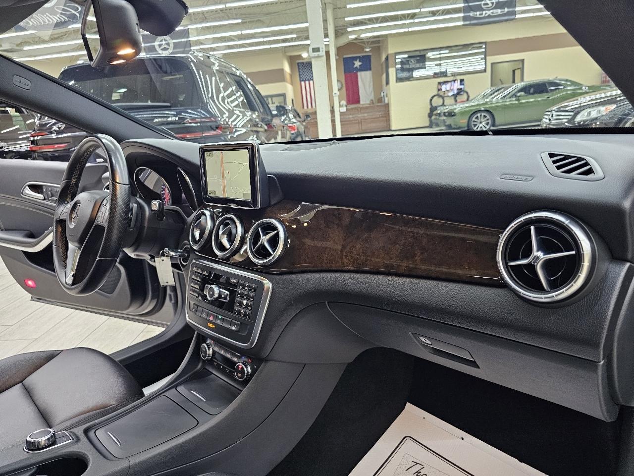Mercedes-Benz CLA-Class CLA250 2014