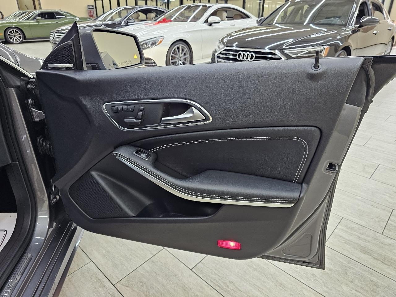 Mercedes-Benz CLA-Class CLA250 2014