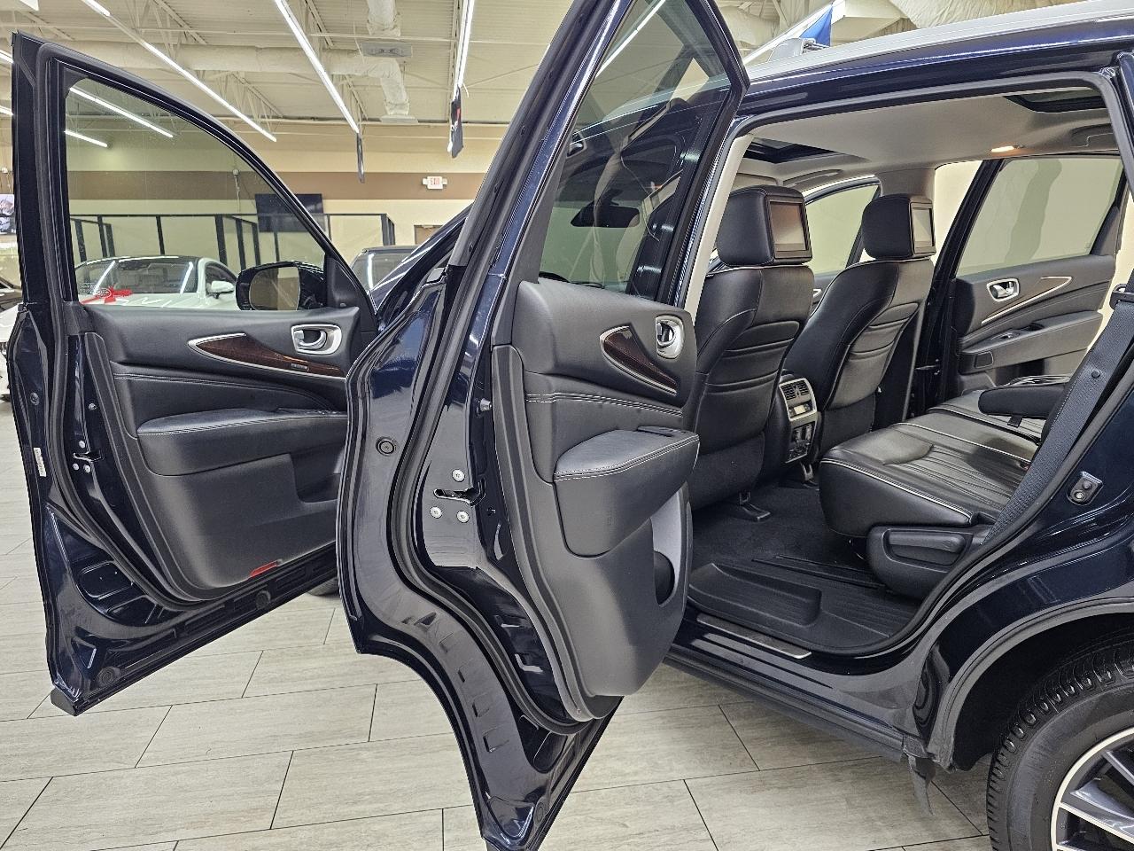 Infiniti QX60 Base FWD 2017