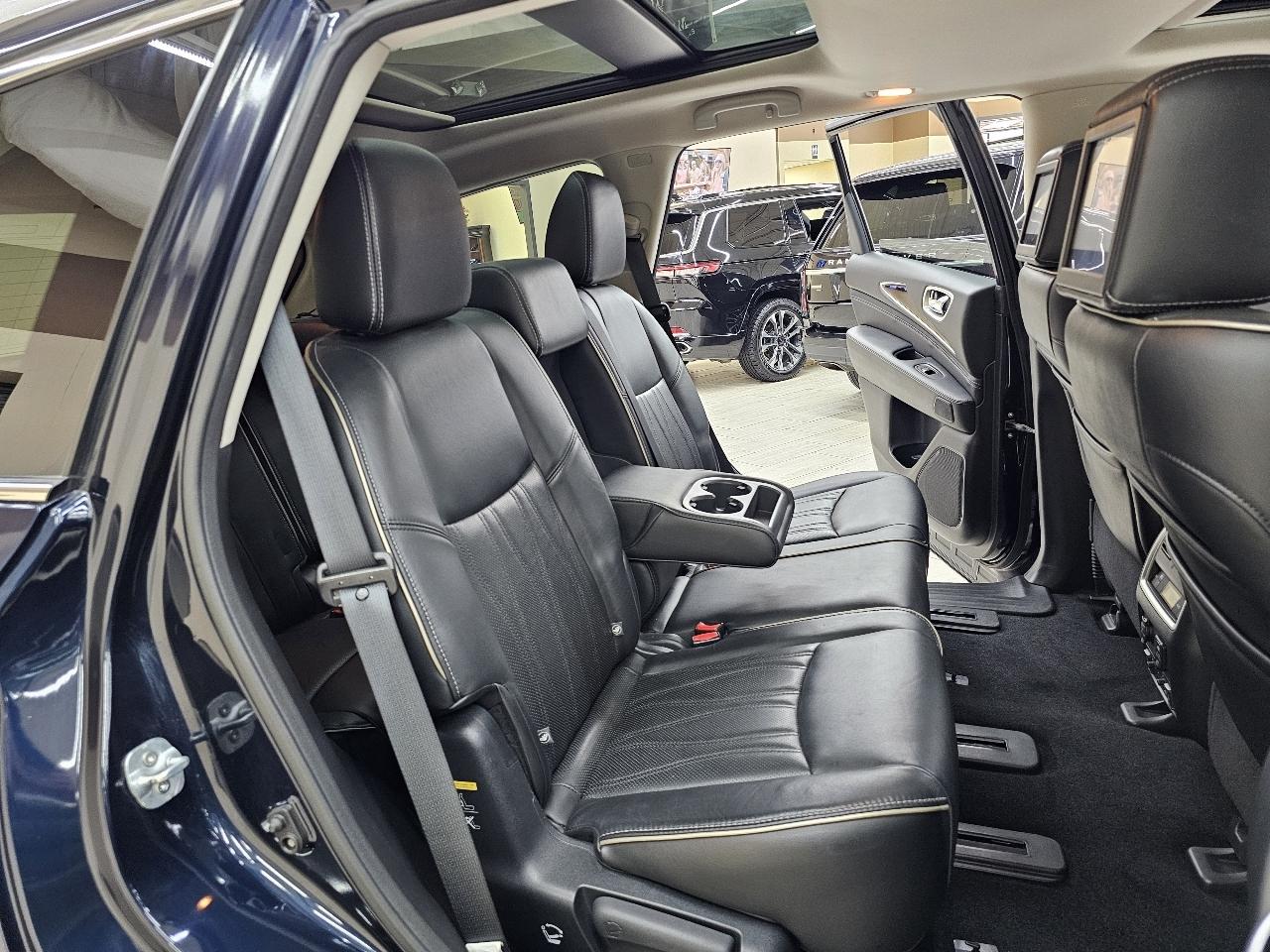 Infiniti QX60 Base FWD 2017