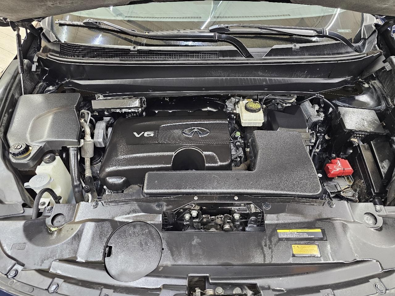 Infiniti QX60 Base FWD 2017