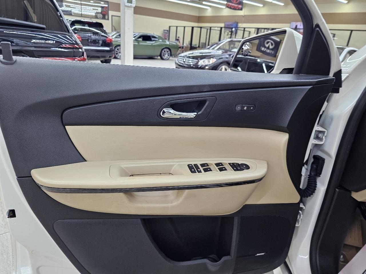GMC Acadia Denali FWD 2012