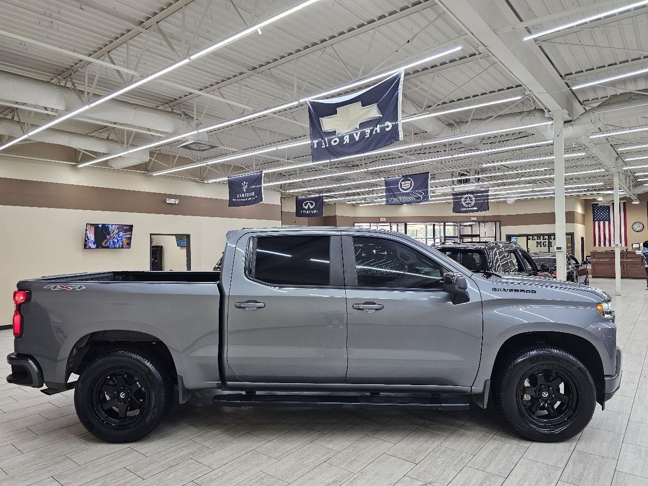 Chevrolet Silverado 1500 RST Crew Cab 4WD 2019