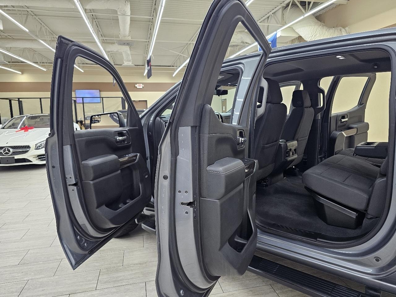 Chevrolet Silverado 1500 RST Crew Cab 4WD 2019