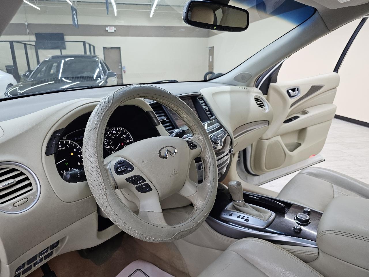 Infiniti QX60 FWD 2014
