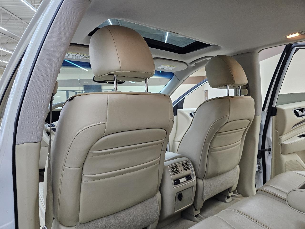 Infiniti QX60 FWD 2014