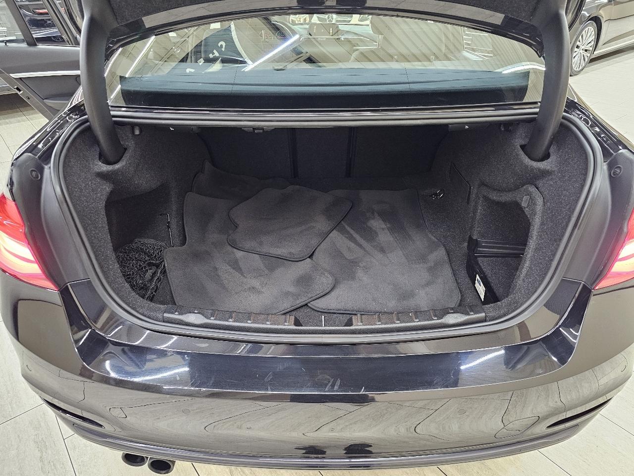 BMW 3-Series 328i SULEV 2016