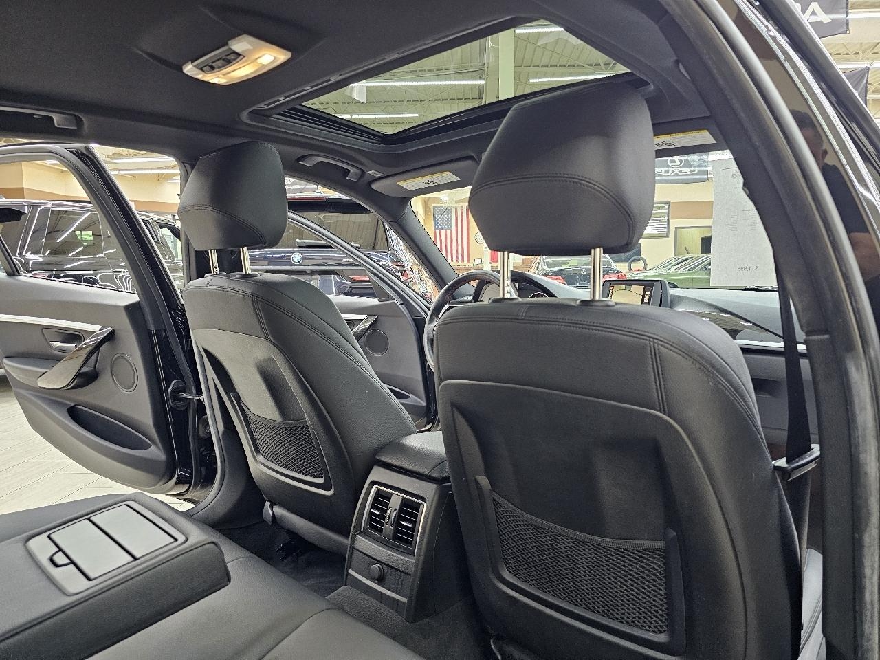 BMW 3-Series 328i SULEV 2016