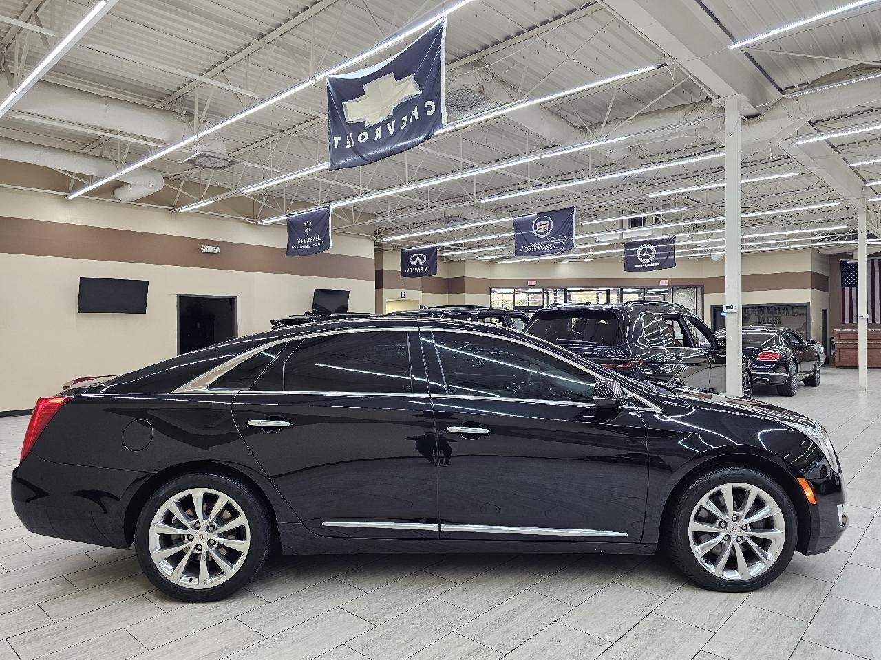 Cadillac XTS Premium 2013