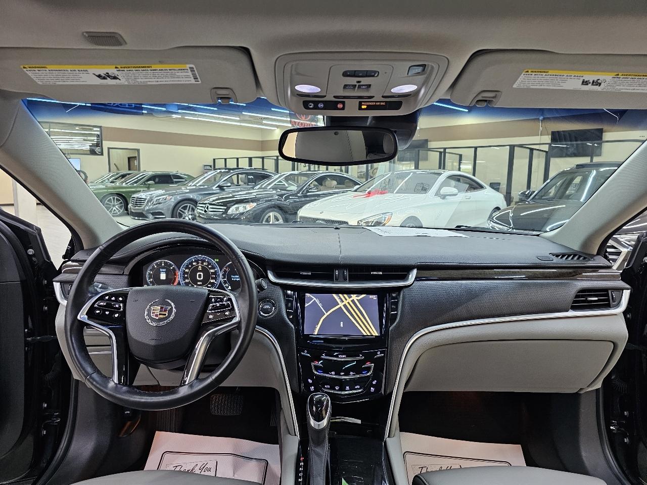 Cadillac XTS Premium 2013