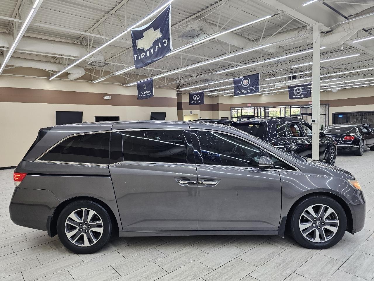 Honda Odyssey Touring 2014
