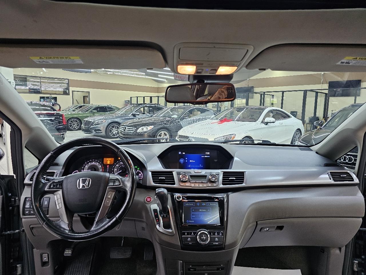 Honda Odyssey Touring 2014