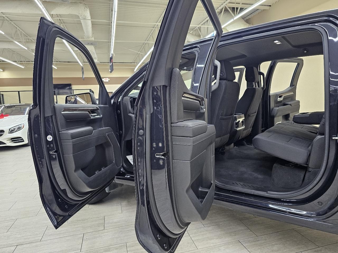 GMC Sierra 1500 Elevation Crew Cab 2WD 2023